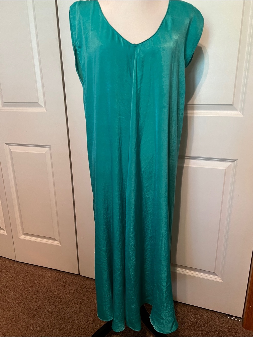 *Lady America V-Neck Maxi Dress - Elegant Casual Slip-On